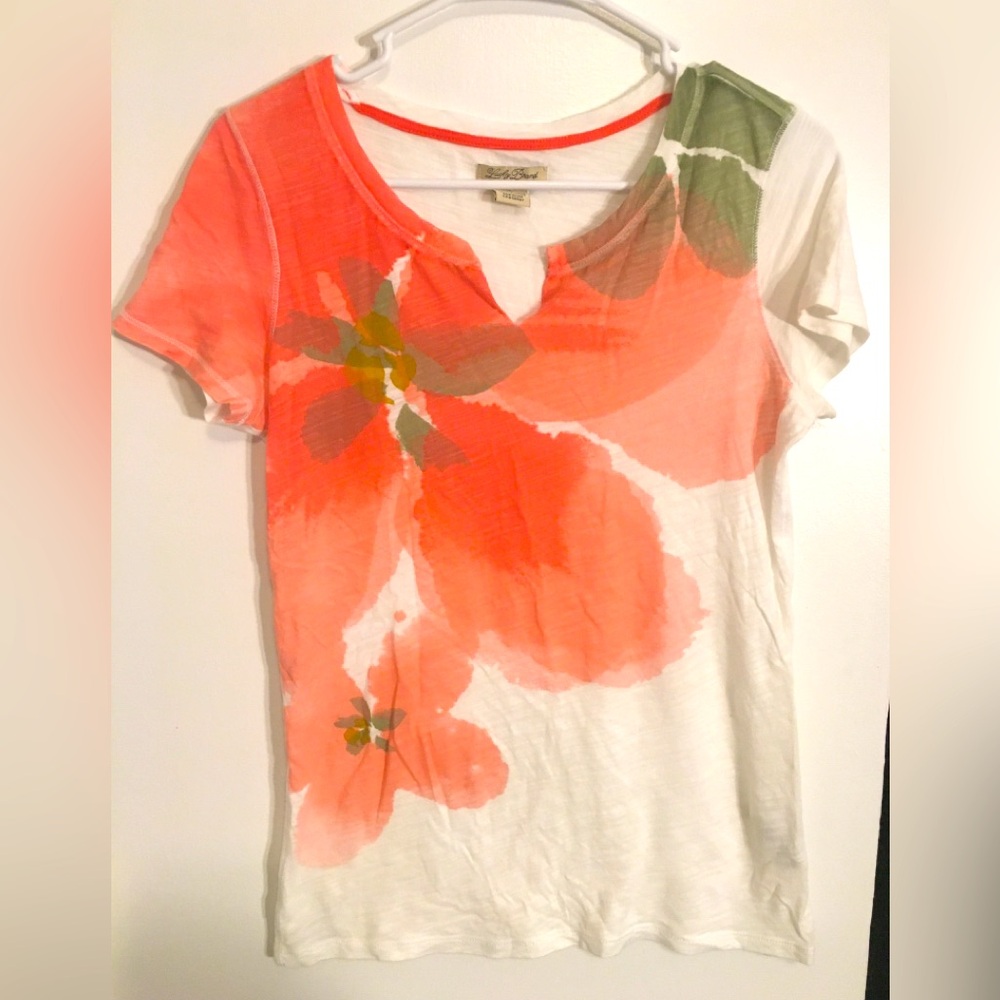 NWOT LUCKY BRAND T-SHIRT SIZE S NEVER WORN